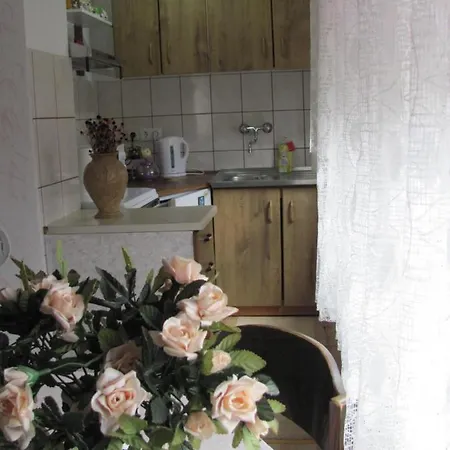 Safir - Free Parking *