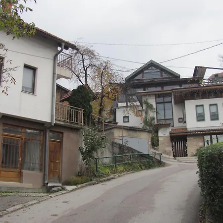 Safir Sarajevo- Free Parking *