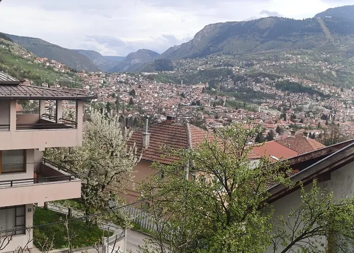 Safir - Free Parking Holiday home